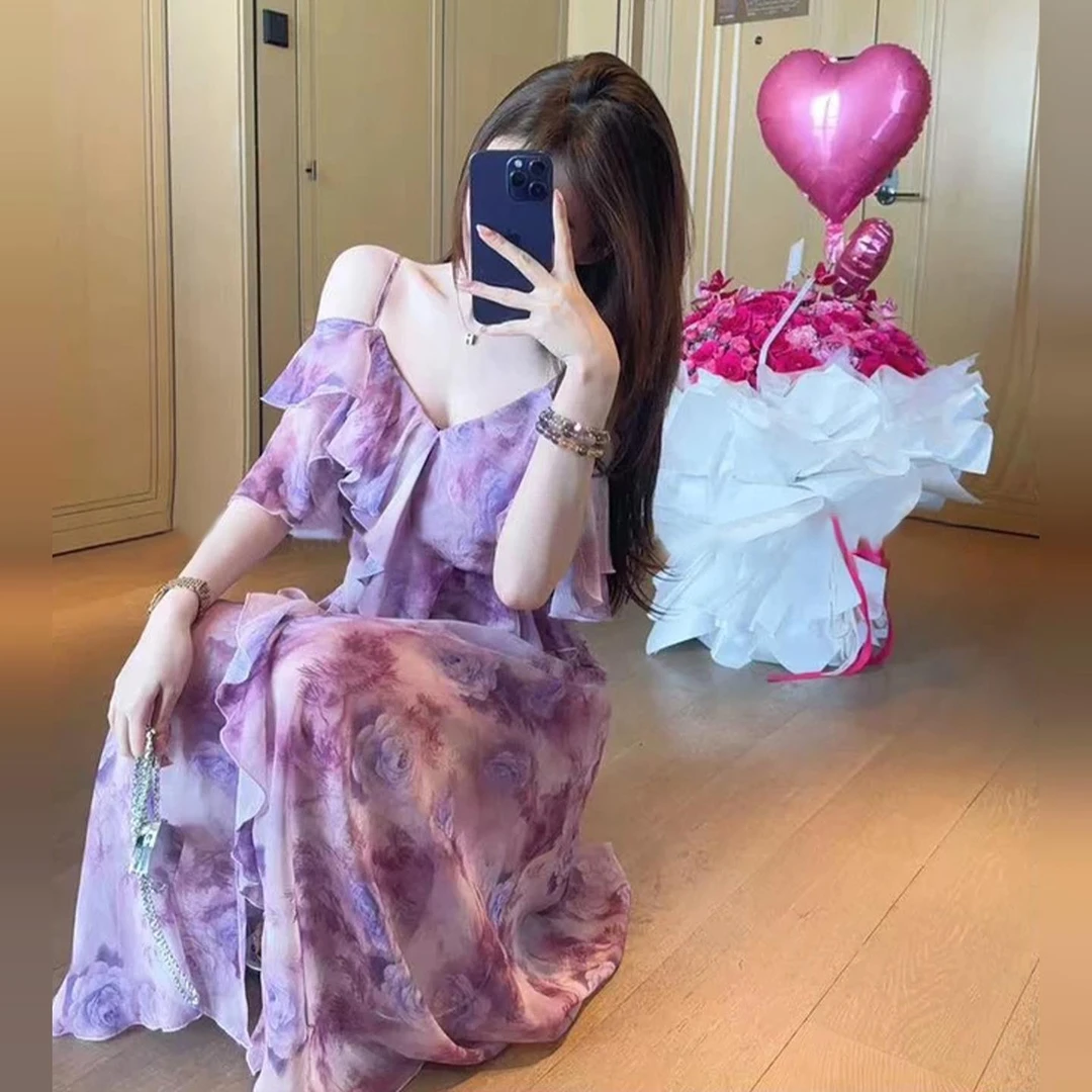 紫色碎花吊带洋装子女夏季云南旅游2025新款海边度假风沙滩长裙