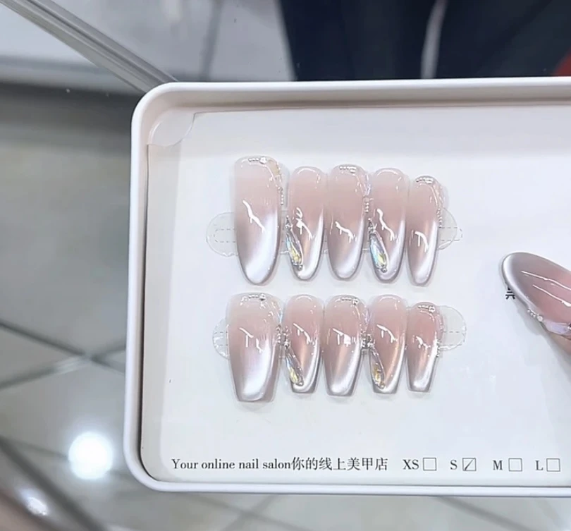 【银月柔纱】新款纯手工穿戴甲高级轻奢穿猫眼戴美甲贴长款显白百搭