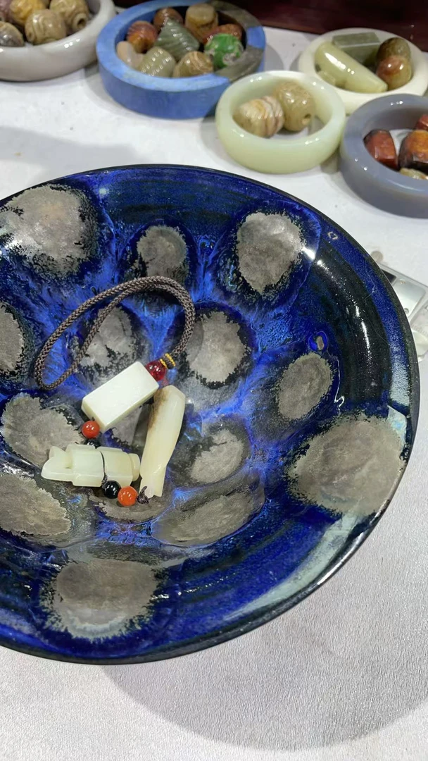 钧窑 窑变 蓝釉 摆件