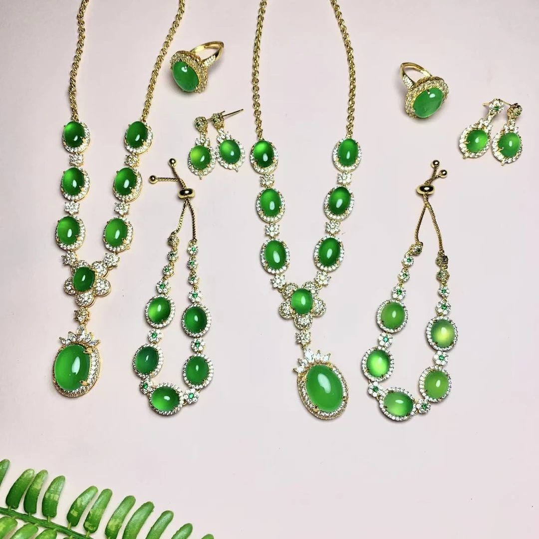 【小迪补贴】玉髓套装（项链+手链+戒指+耳钩）多样性发货拍一发一套