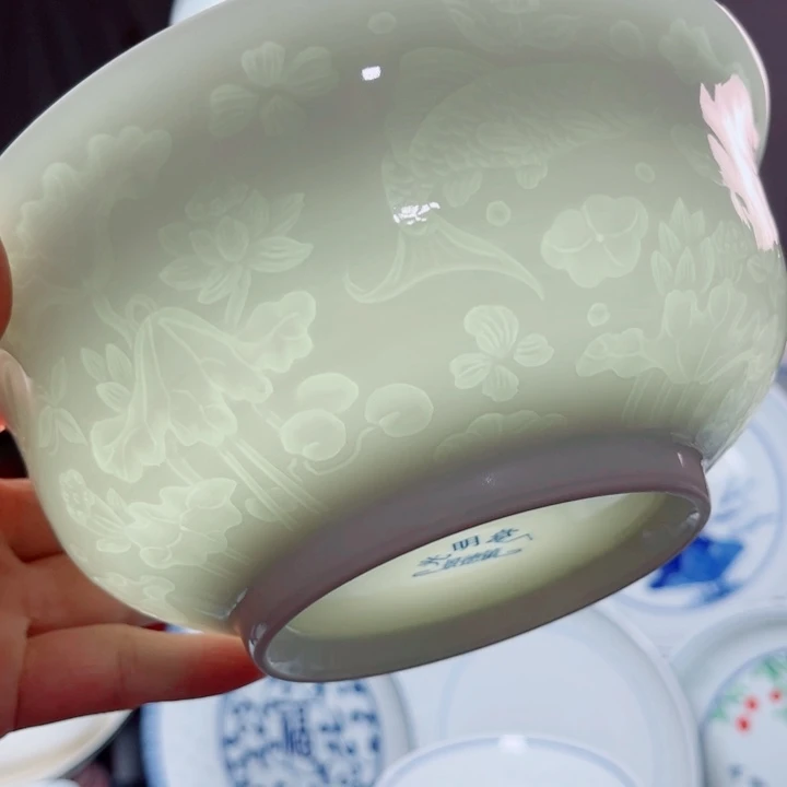 青花玲珑7寸面碗鱼藻纹