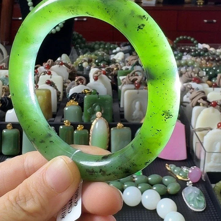 手链未镶嵌和田玉