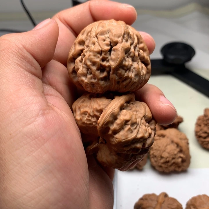 文玩核桃把件T****e核桃