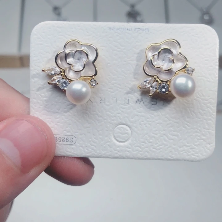 未镶嵌淡水珍珠耳饰