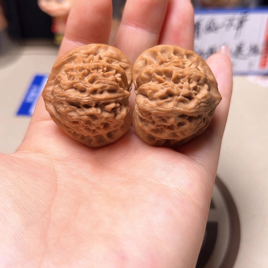 文玩核桃把件38宫灯