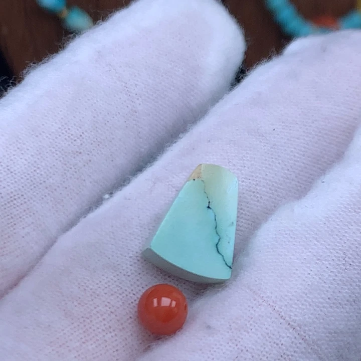 南红玛瑙未镶嵌珠宝奇石