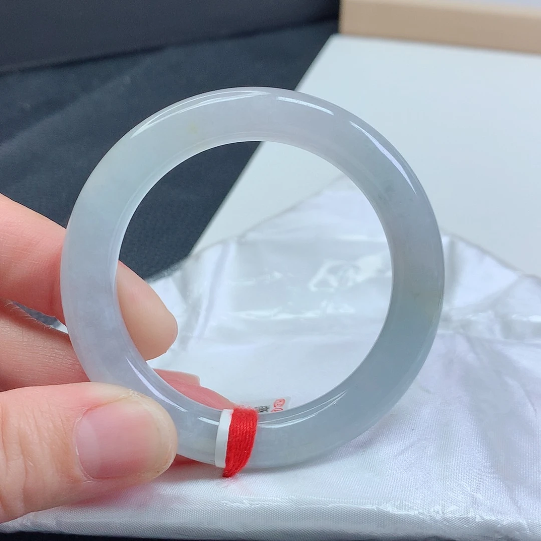 翡翠手镯未镶嵌51.5圈口冰种圆条