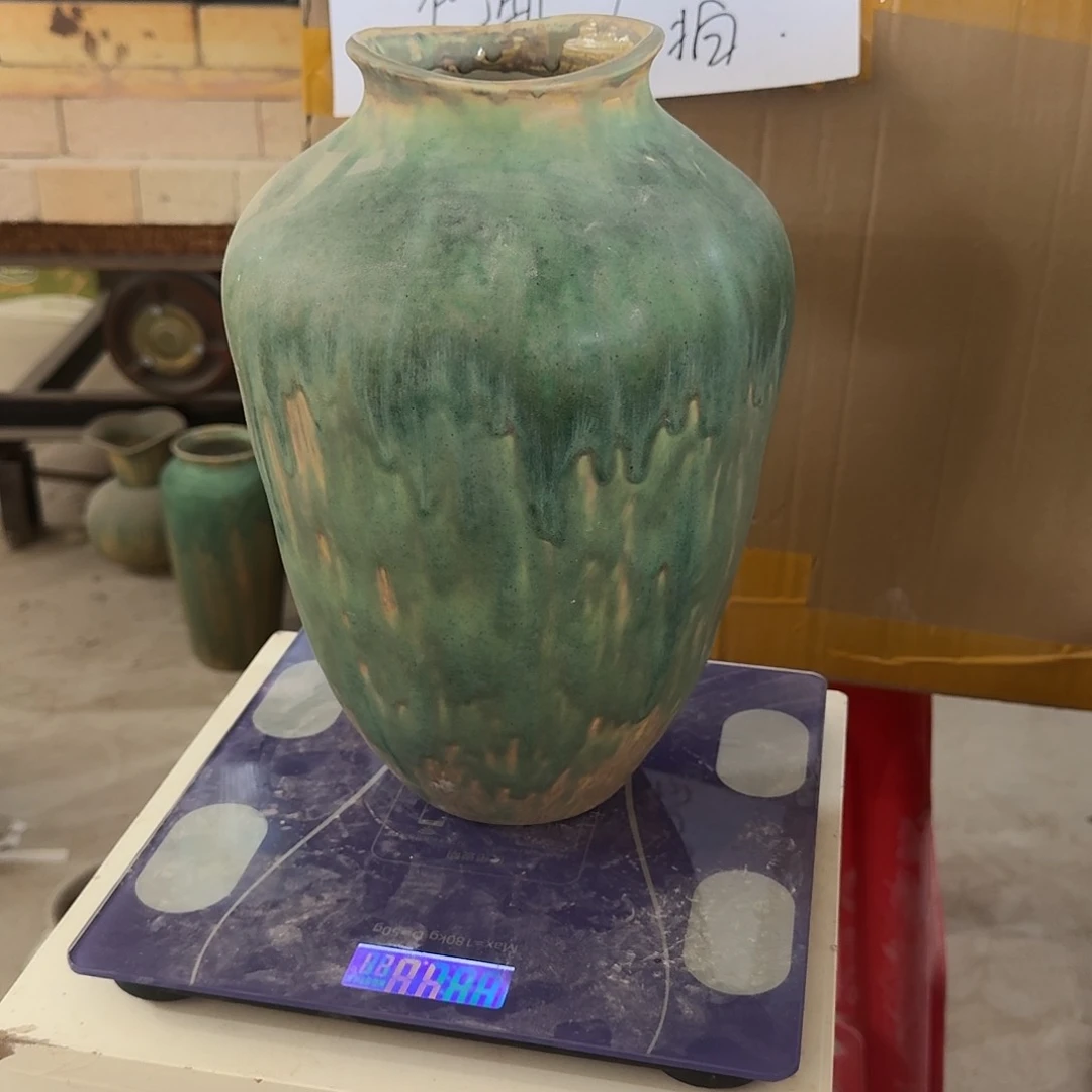 景德镇陶瓷花瓶微瑕