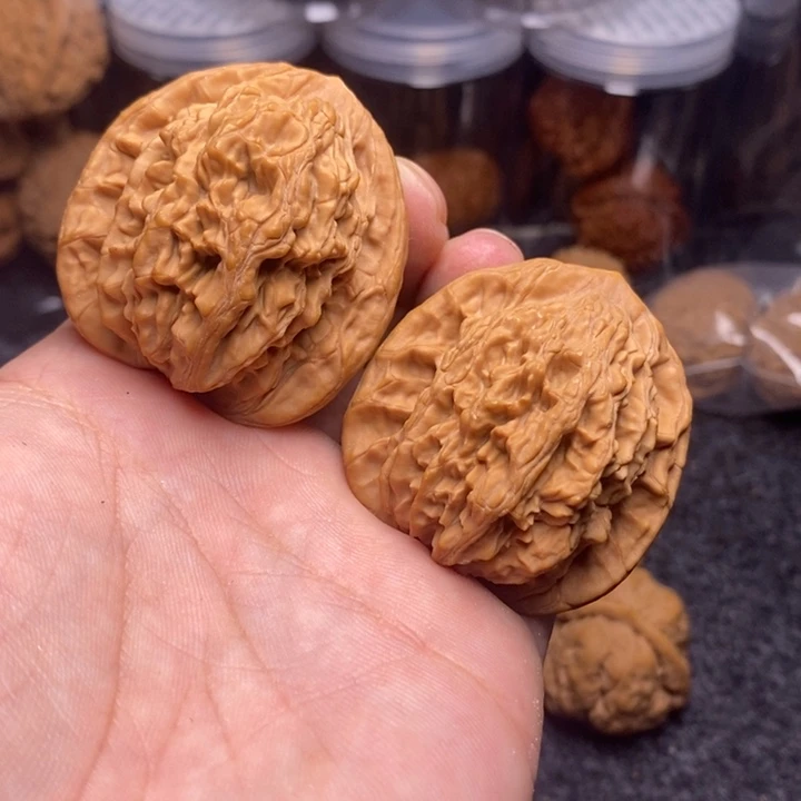 吊坠文玩核桃45.5麦穗虎头