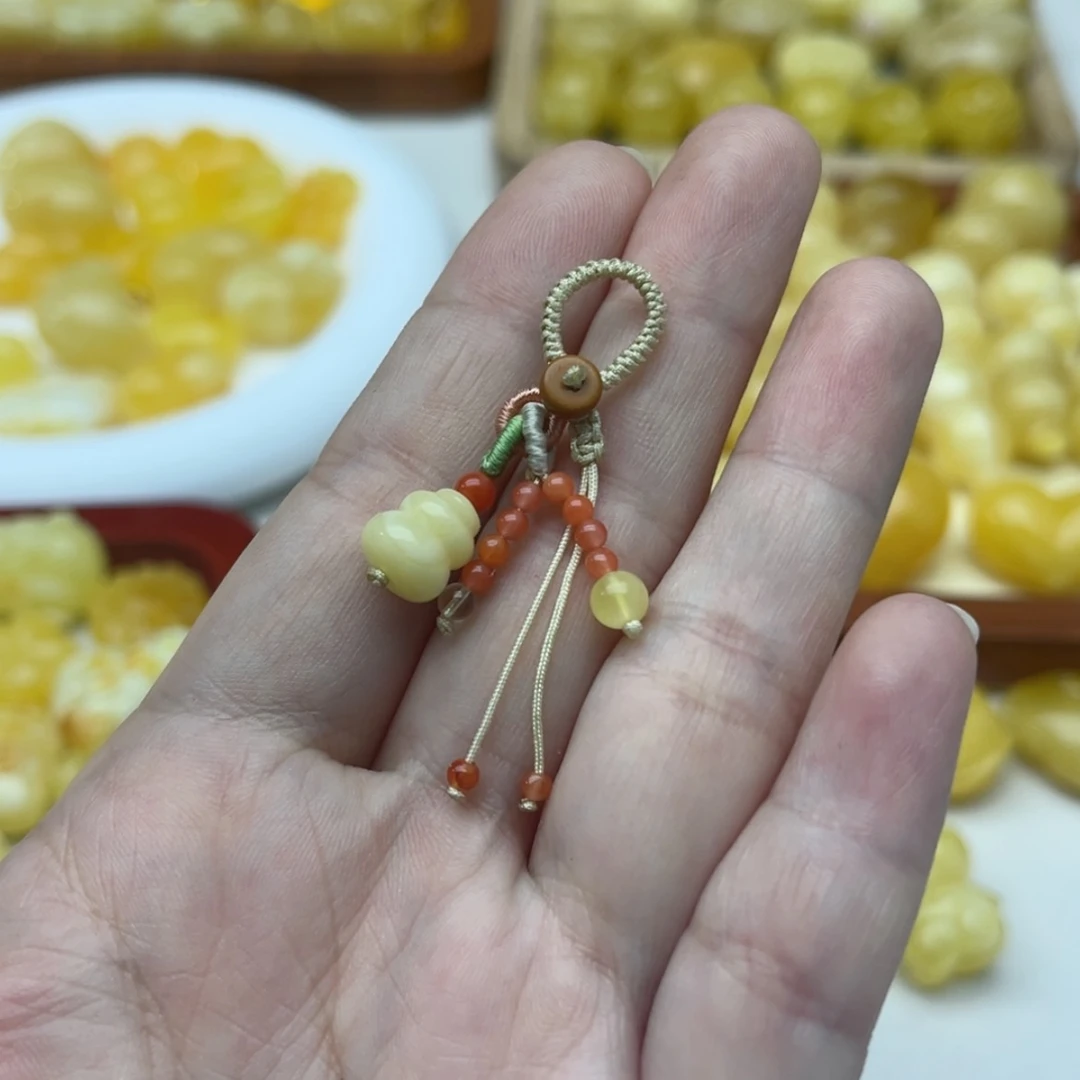 【闪购商品】未镶嵌蜜蜡裸石配饰