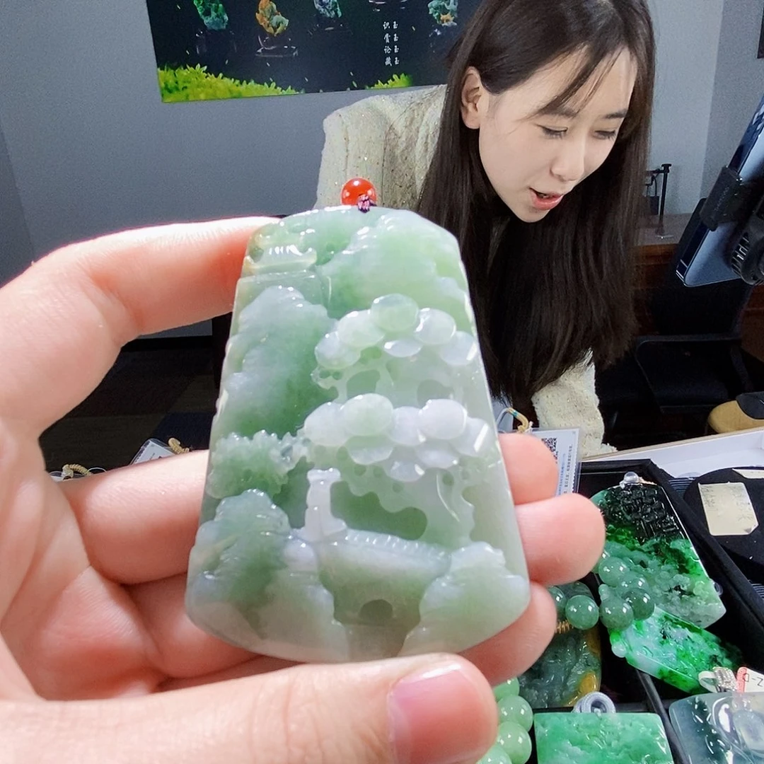 翡翠未镶嵌颈饰翡翠