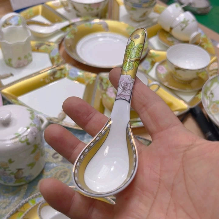 瓷片琴瑟小勺六个哇塞