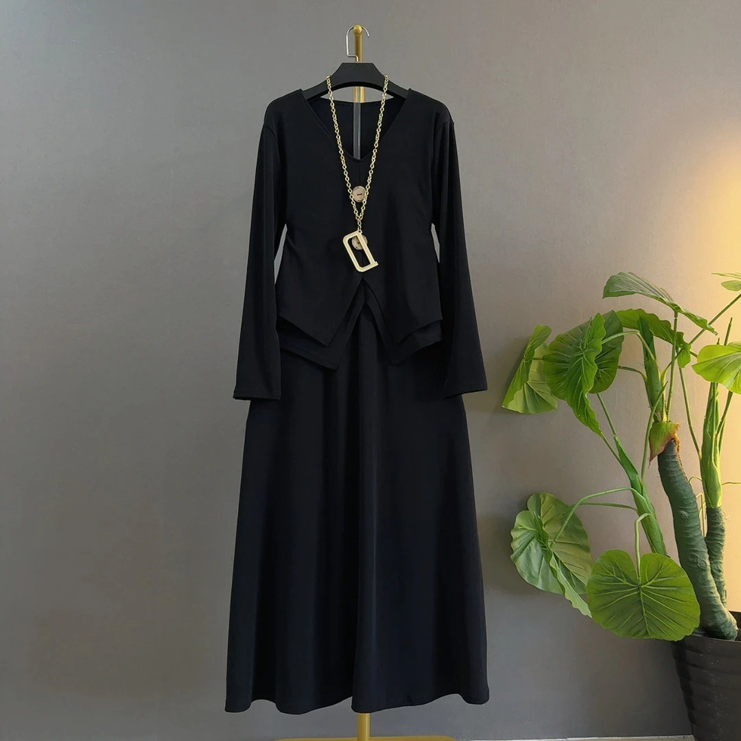 时尚V领假俩件上衣半身裙宽松显瘦苹果型身材大码女装秋季俩件套