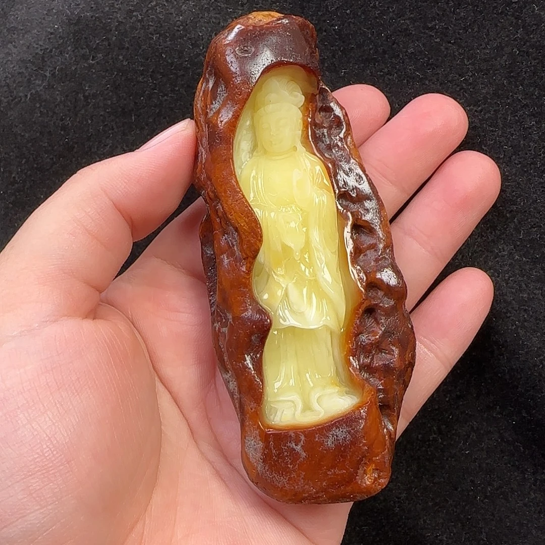 蜜蜡未镶嵌珠宝奇石