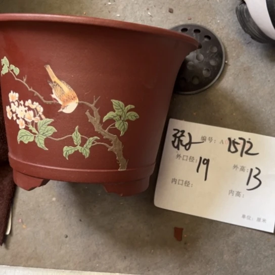 紫砂花盆紫砂艺术