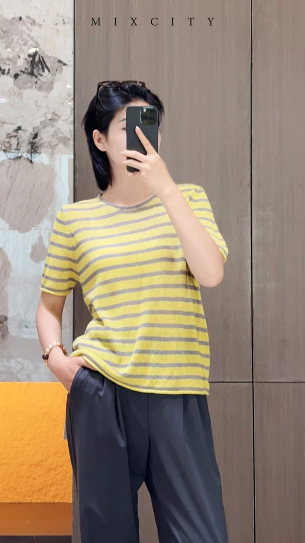 【亚楠本楠】撞色衫◆进口和纸纱清新度假风条纹慵懒感针织衫7460