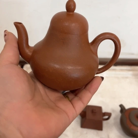 紫砂茶壶瑕疵……………………
