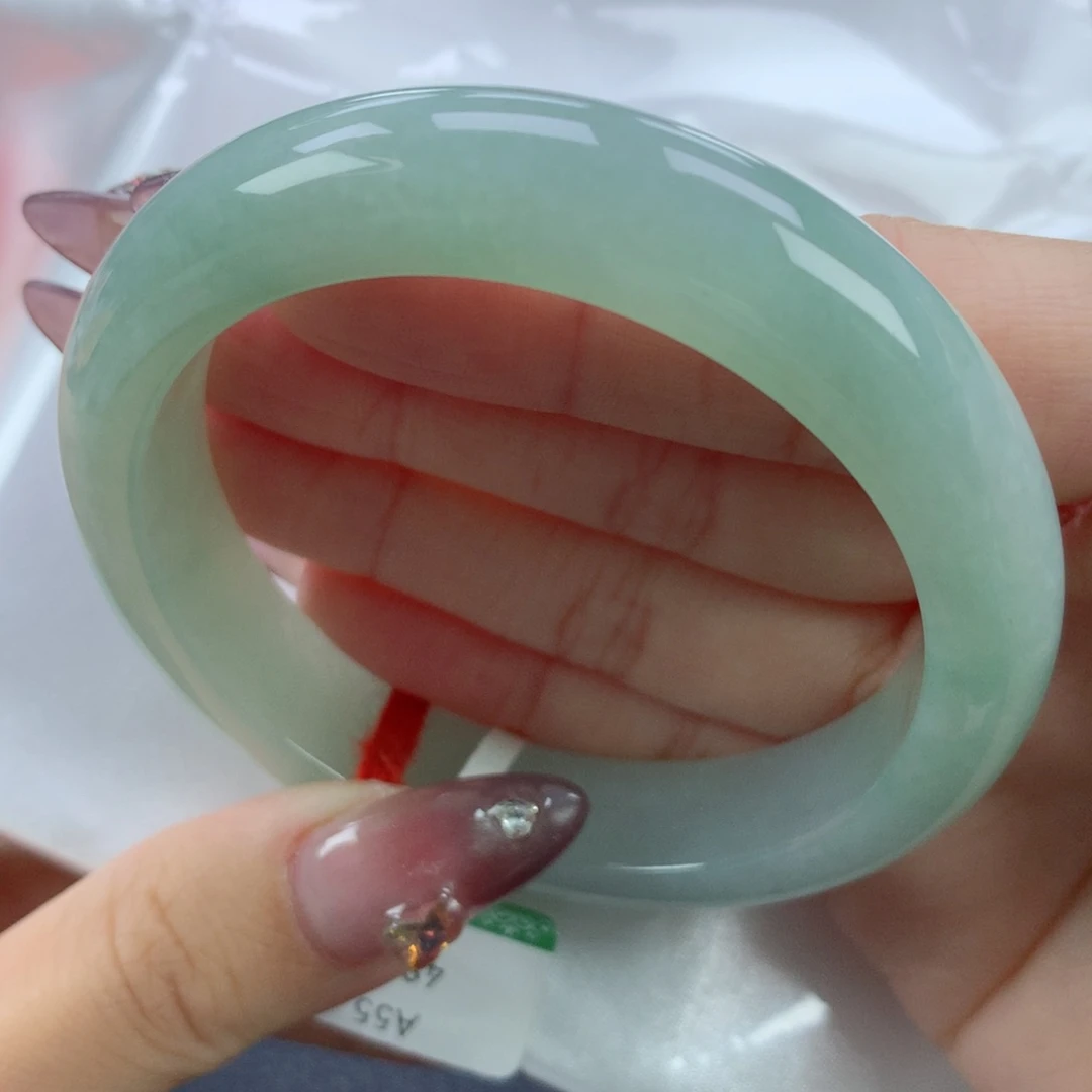 翡翠手镯未镶嵌55.9正圈