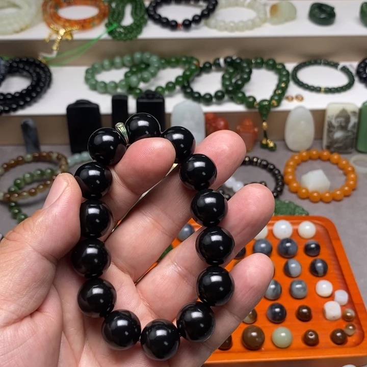 和田玉未镶嵌手链