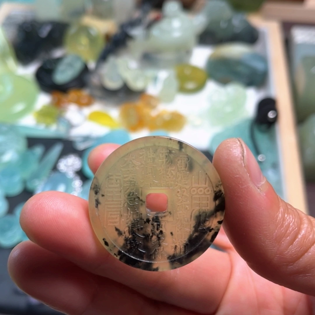 蛇纹石玉未镶嵌岫玉