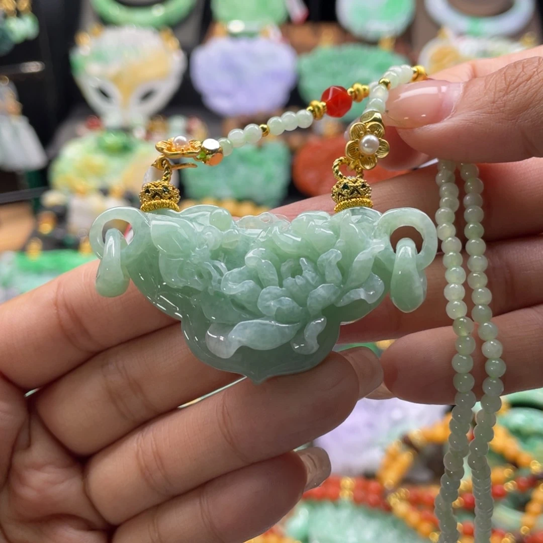 翡翠未镶嵌颈饰代编织