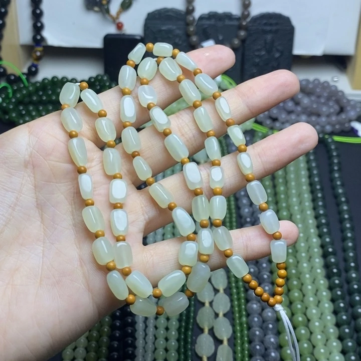 和田玉未镶嵌颈饰我****动