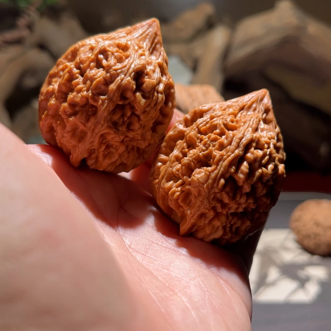 文玩核桃吊坠那*乘38大沽石