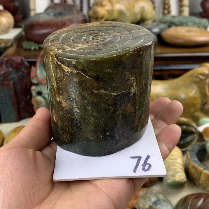 岁***好岫岩河磨玉（透闪石质玉）未镶嵌珠宝奇石
