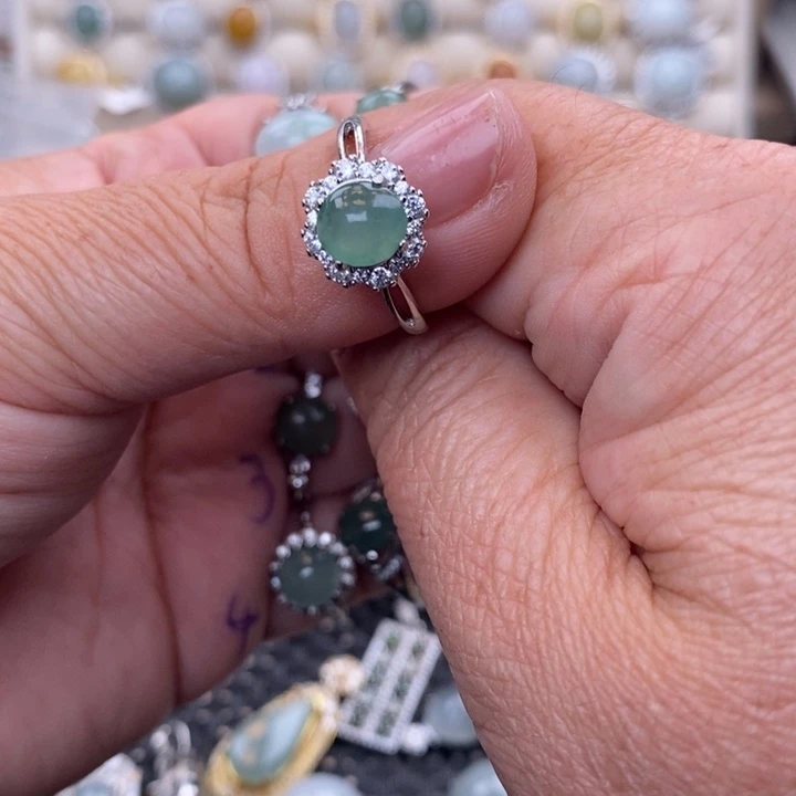 未镶嵌戒指翡翠南*缅甸