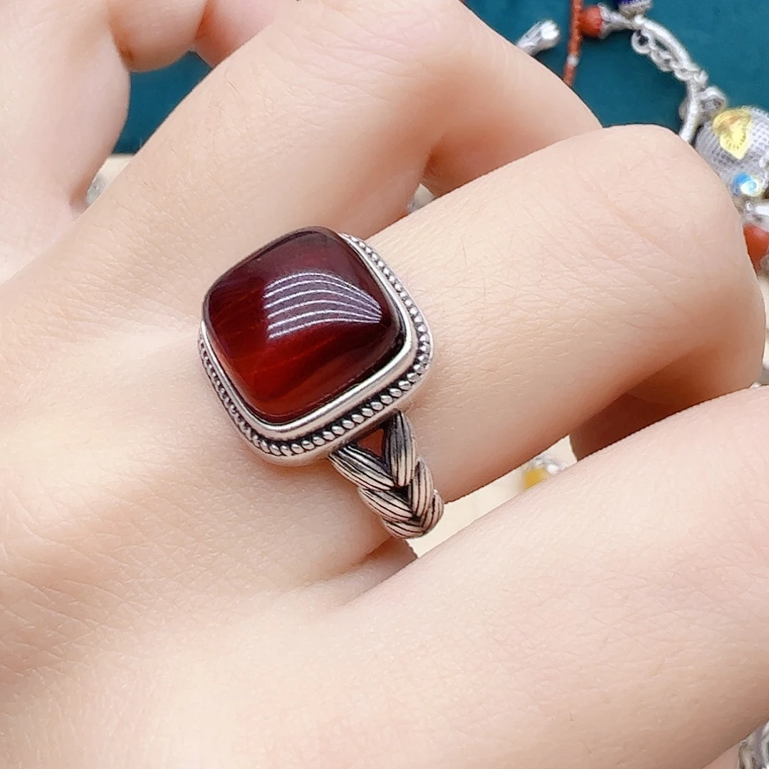 血珀戒指银S925镶嵌天然血珀