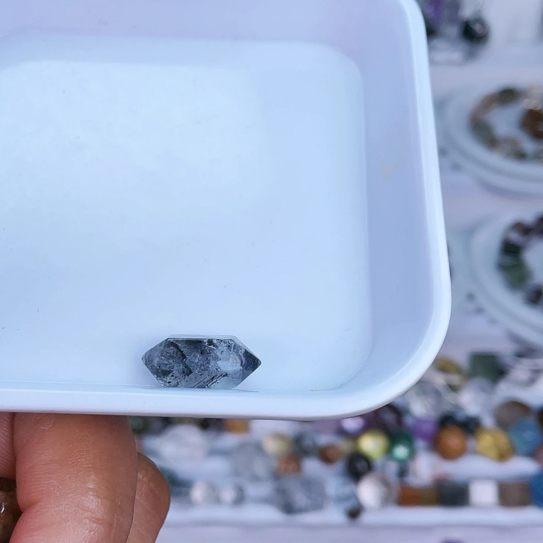 水晶单珠打孔不退不换未镶嵌