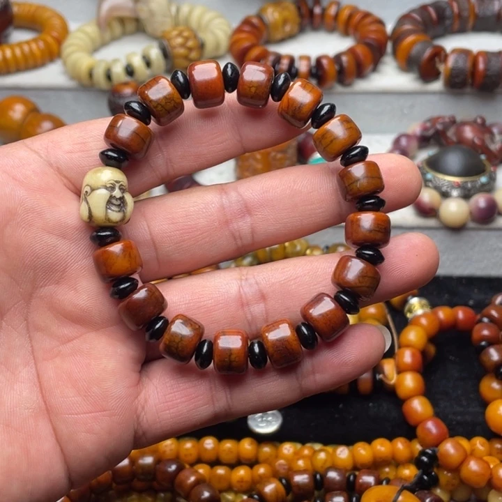 浪***涯牦牛骨卡12尺寸带弥勒佛配饰