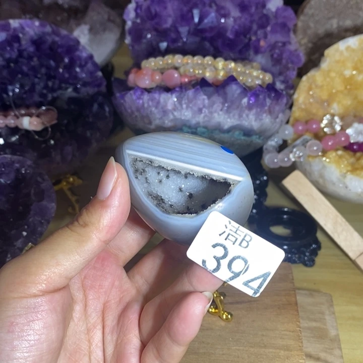 未镶嵌水晶大型摆件（非配饰）