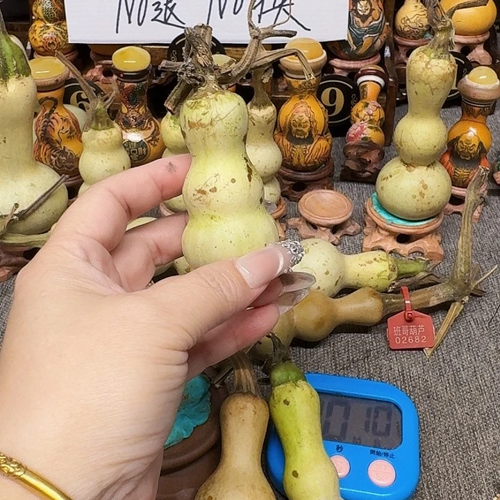 肆***人地里都没有一天可以