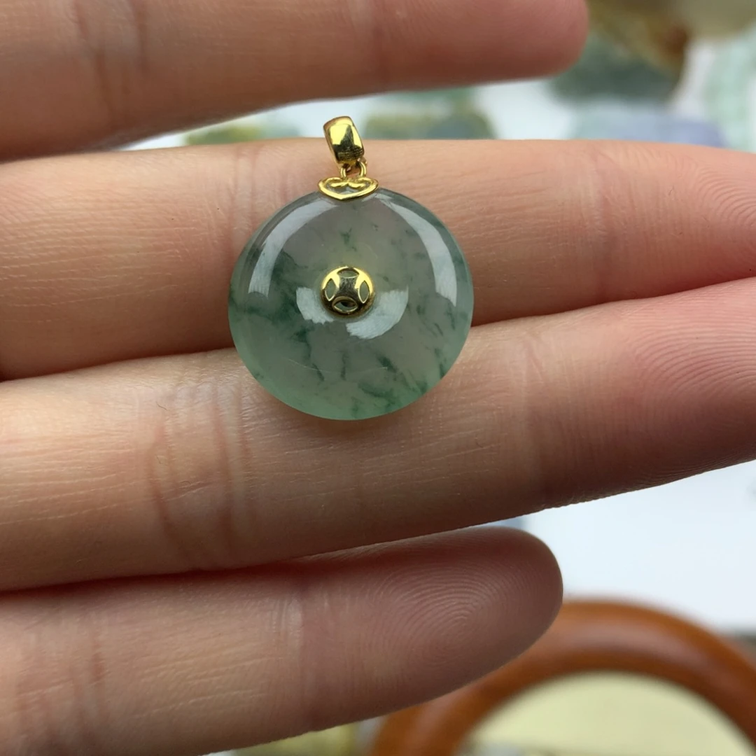 翡翠吊坠(不含链)18K金镶嵌天然缅甸翡翠A货貔貅
