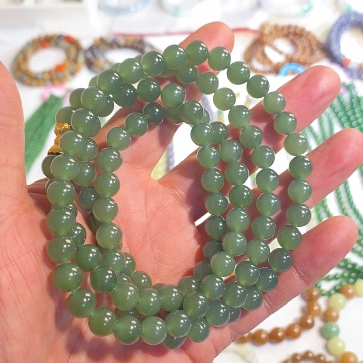 和田玉（糖玉）未镶嵌颈饰