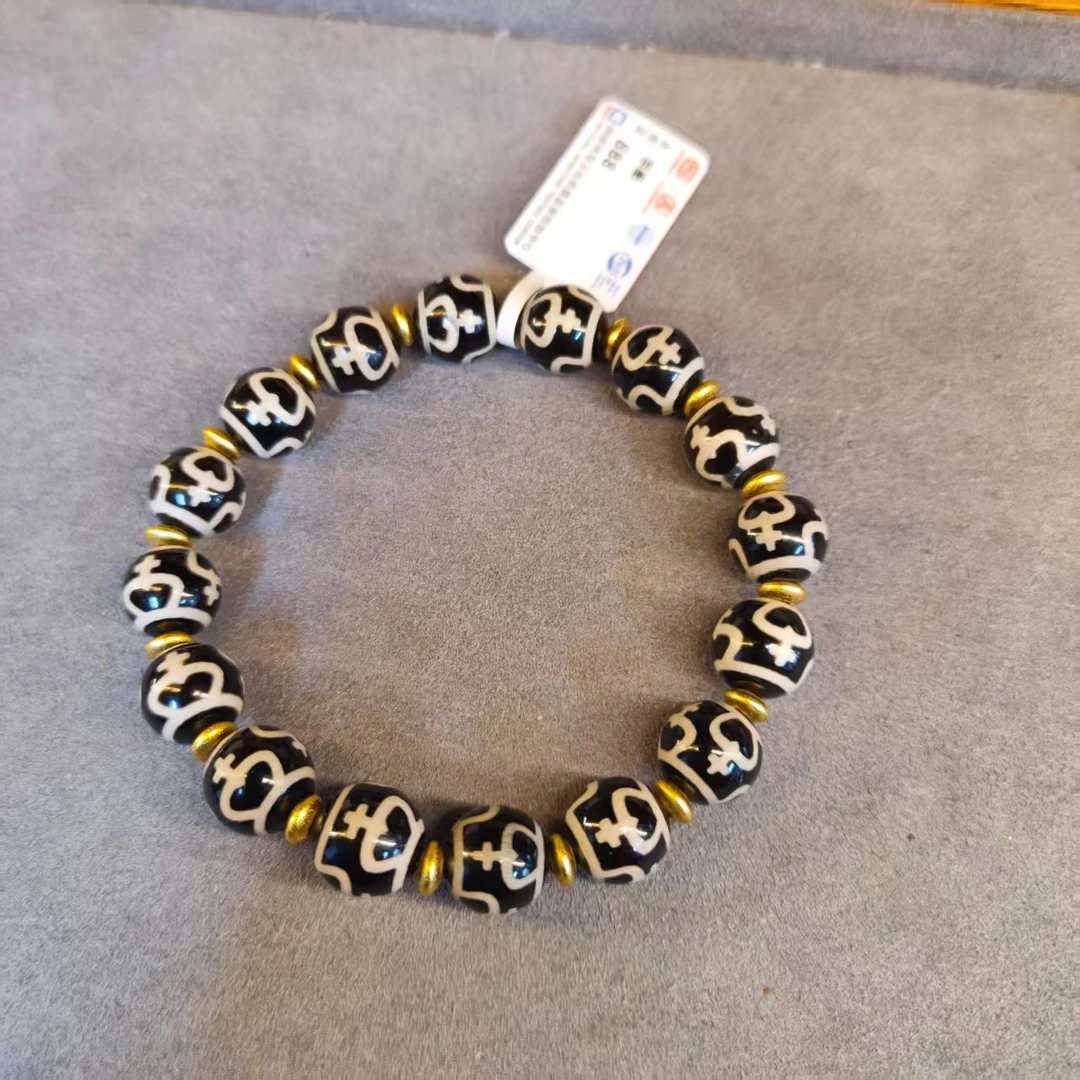 天然玛瑙 多款黑白宝瓶阵阵手串 多样性发一