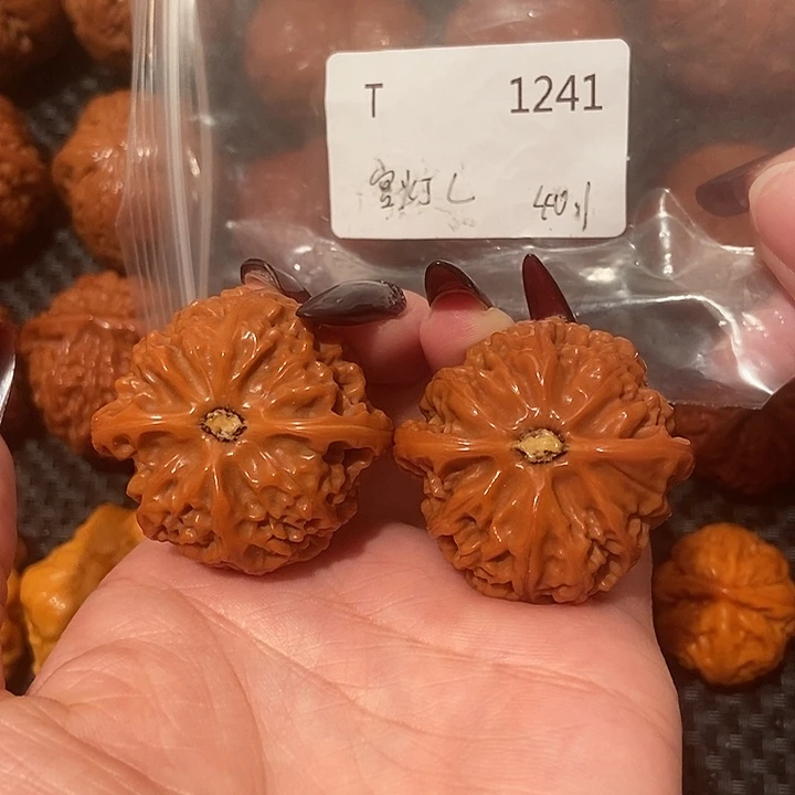 文玩核桃吊坠宫灯40