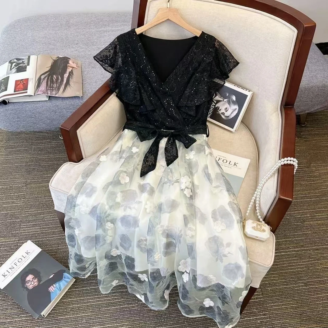 【集合店】2011新款气收腰显瘦质蕾丝套装