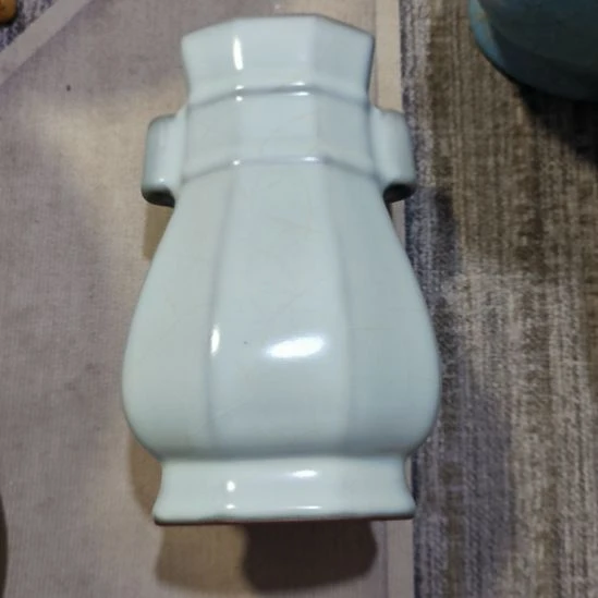 摆件瓷器放大漏给您发货了吗