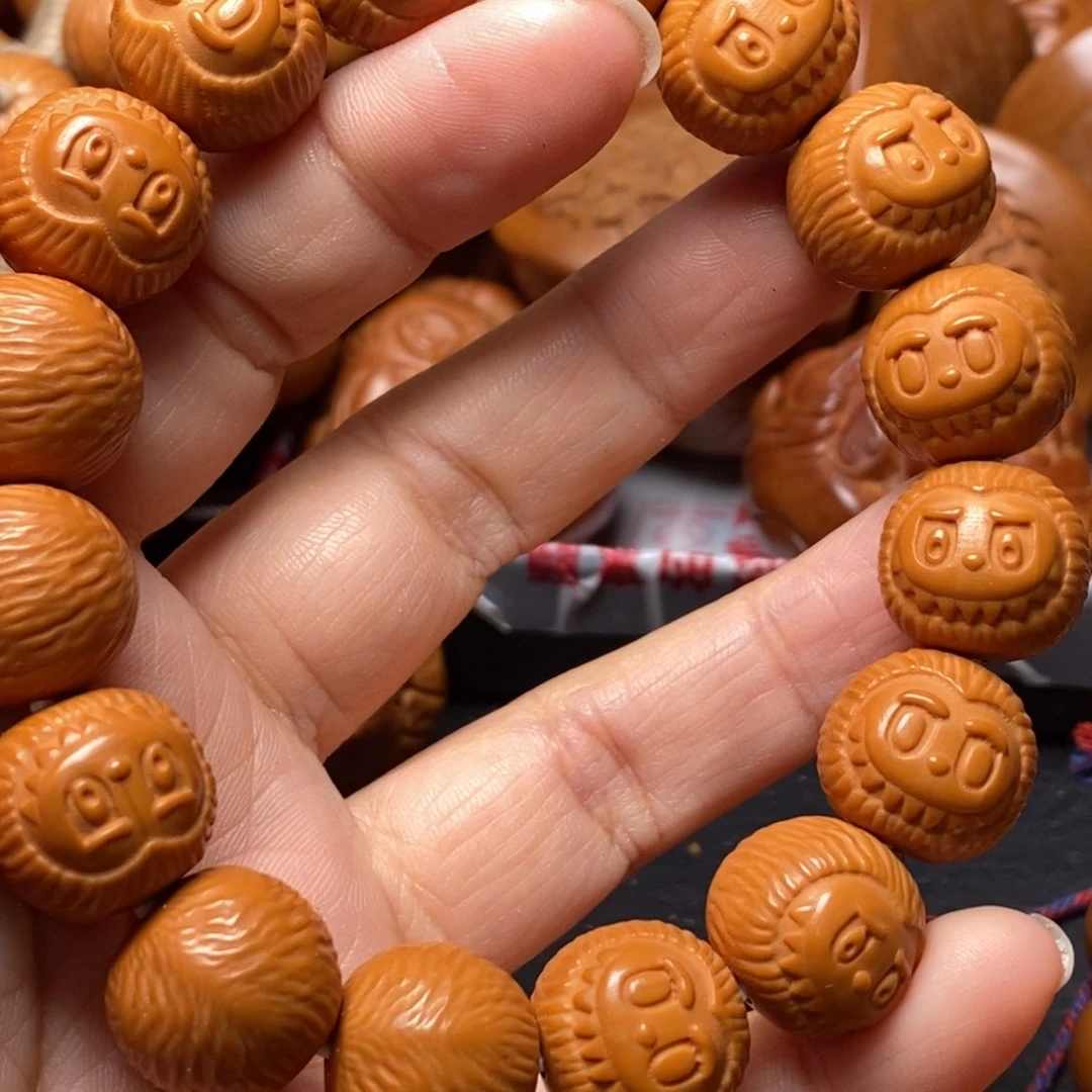 吊坠猴头核桃猴头