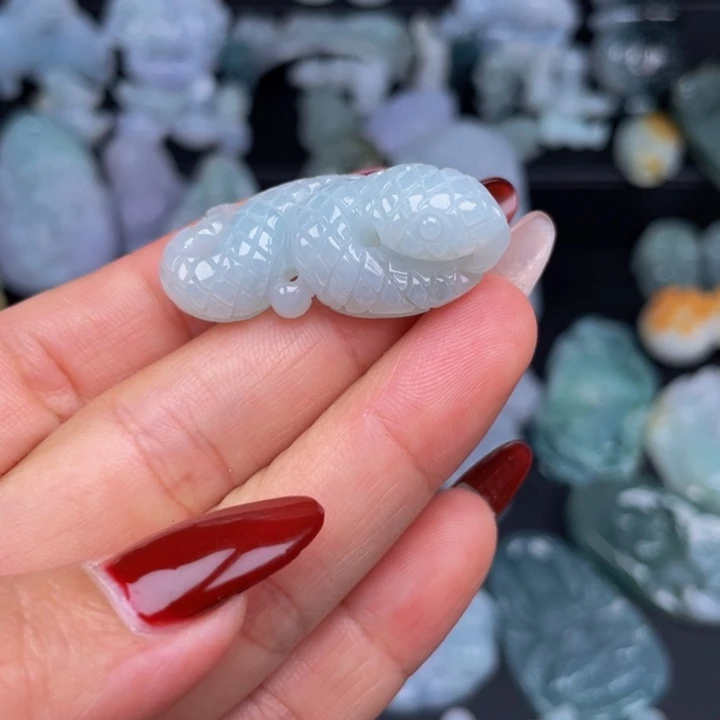 翡翠未镶嵌颈饰缅甸翡翠A货挂件