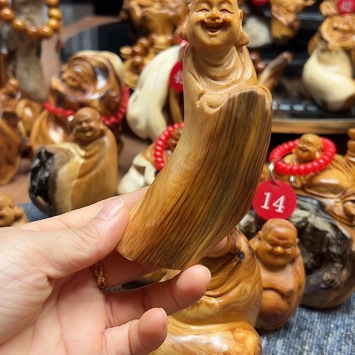 柏木太行崖柏手把摆件