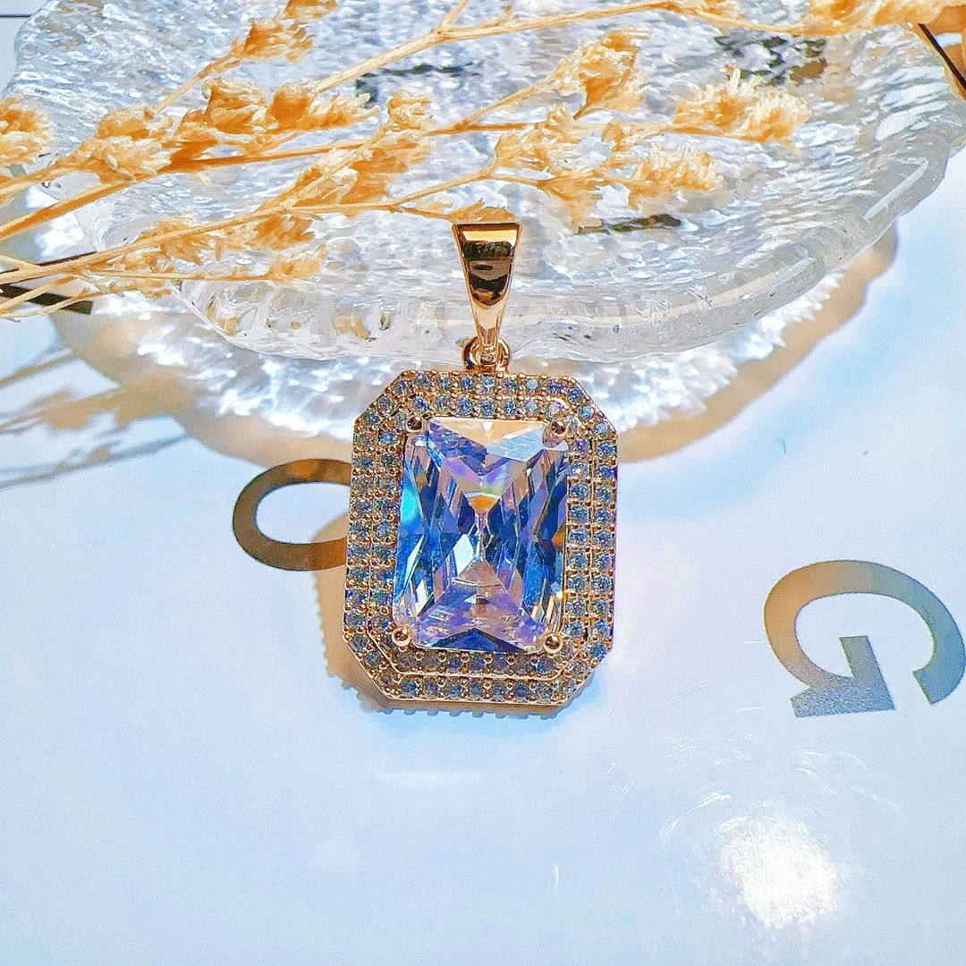 白吊坠方形款高货——————