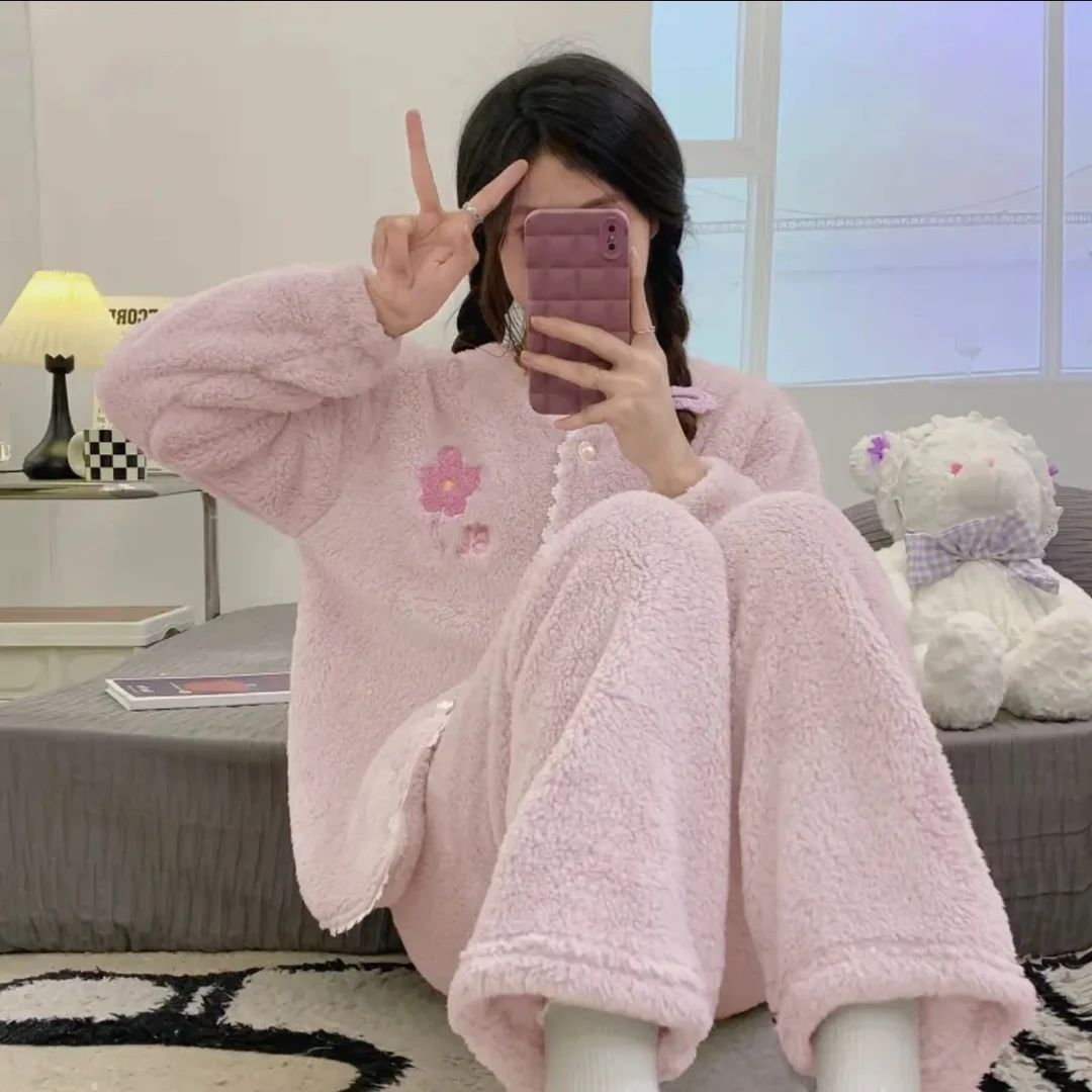 家居服女冬款保暖睡衣新款可外穿毛绒珊瑚绒加绒加厚秋冬季甜美