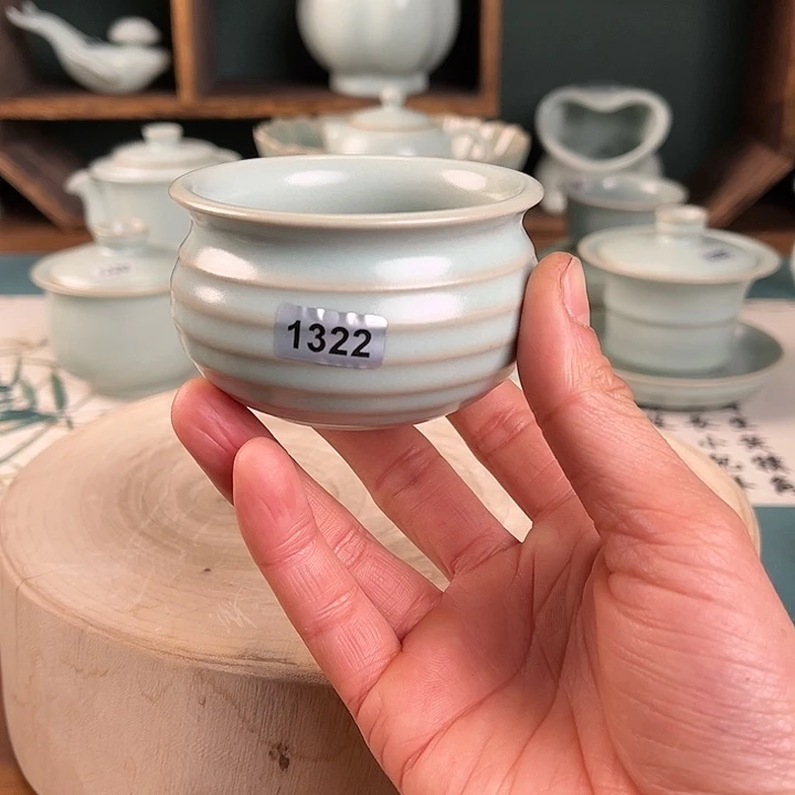 杯1322 原矿汝瓷汝州发货缩釉