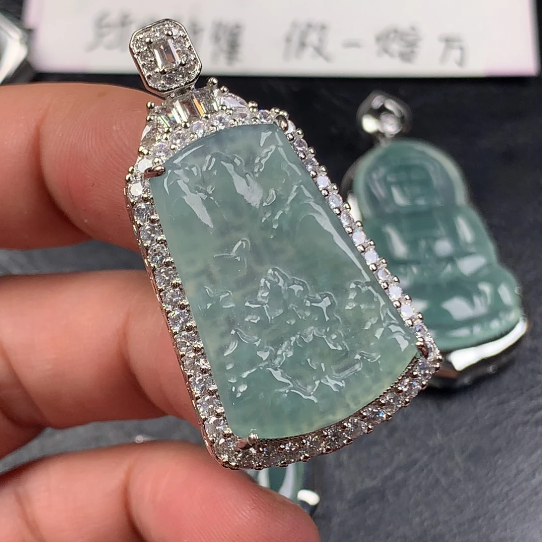 颈饰未镶嵌翡翠山水