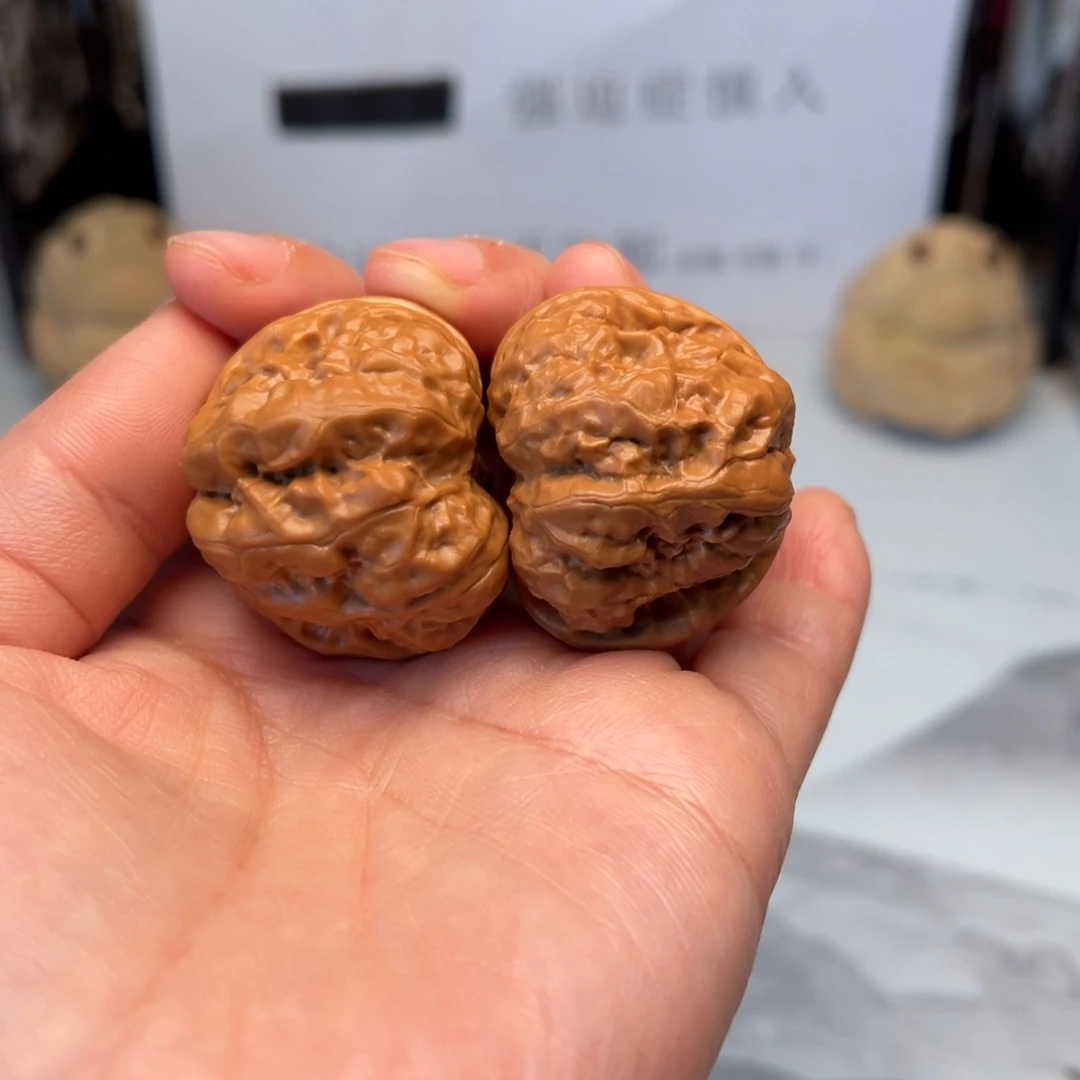 桃核吊坠蛤蟆头37尺