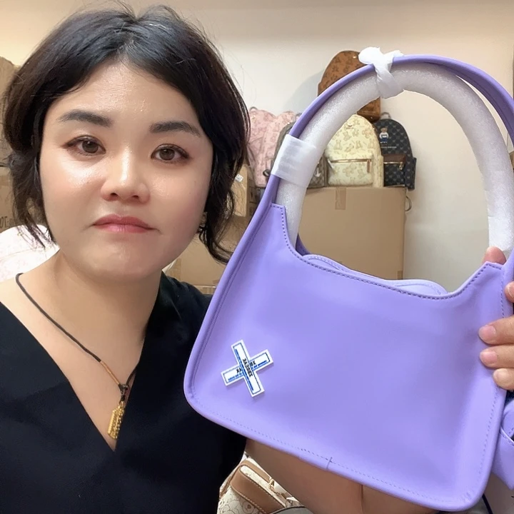 PVC包包包包包包吧