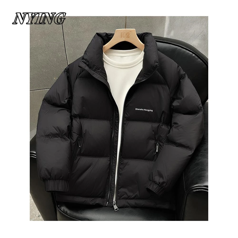 NYING轻奢拉链袋羽绒服男冬2024轻薄立领防寒服短款黑金冬装外套